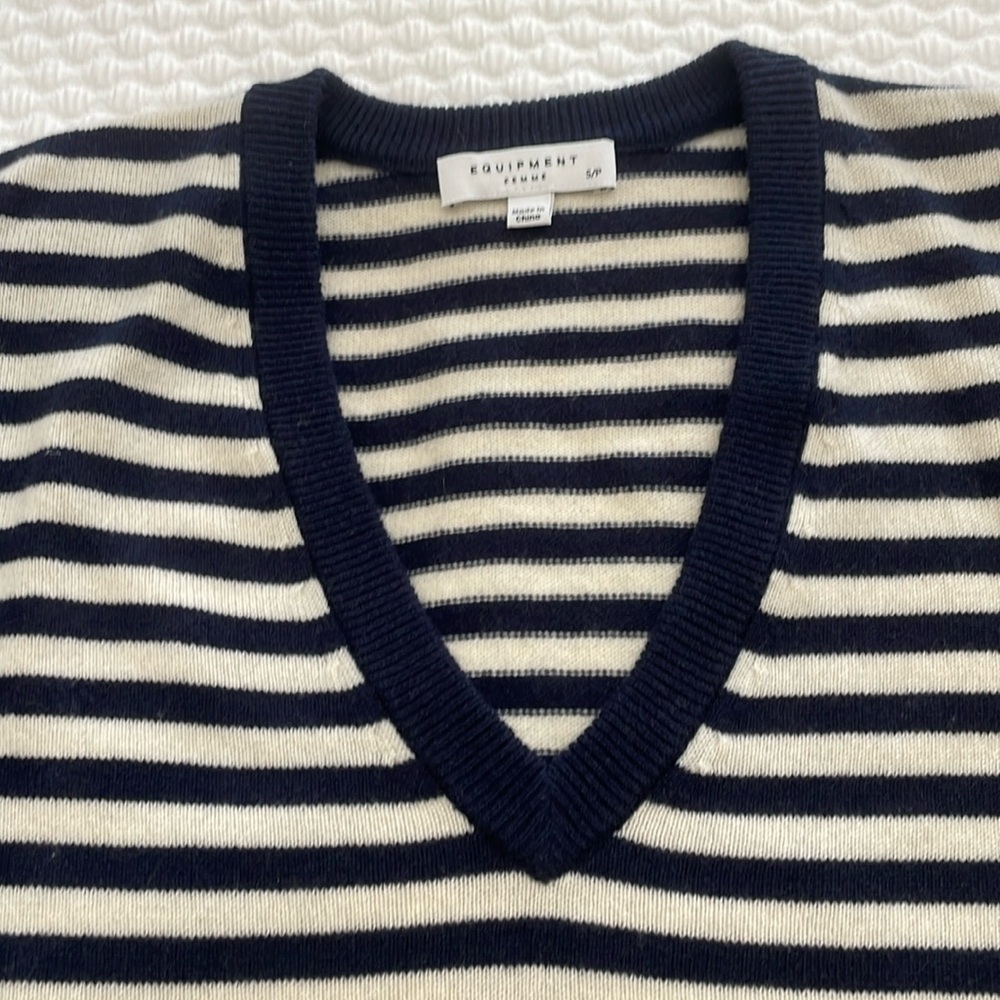 Equipment cashmere striped sweater. Never worn. Tags included.